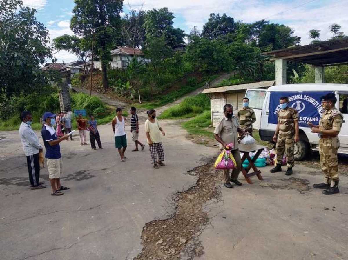 धनबाद: झरिया में सीआईएसएफ और ग्रामीणों के बीच झड़प, कई महिलाएं घायल